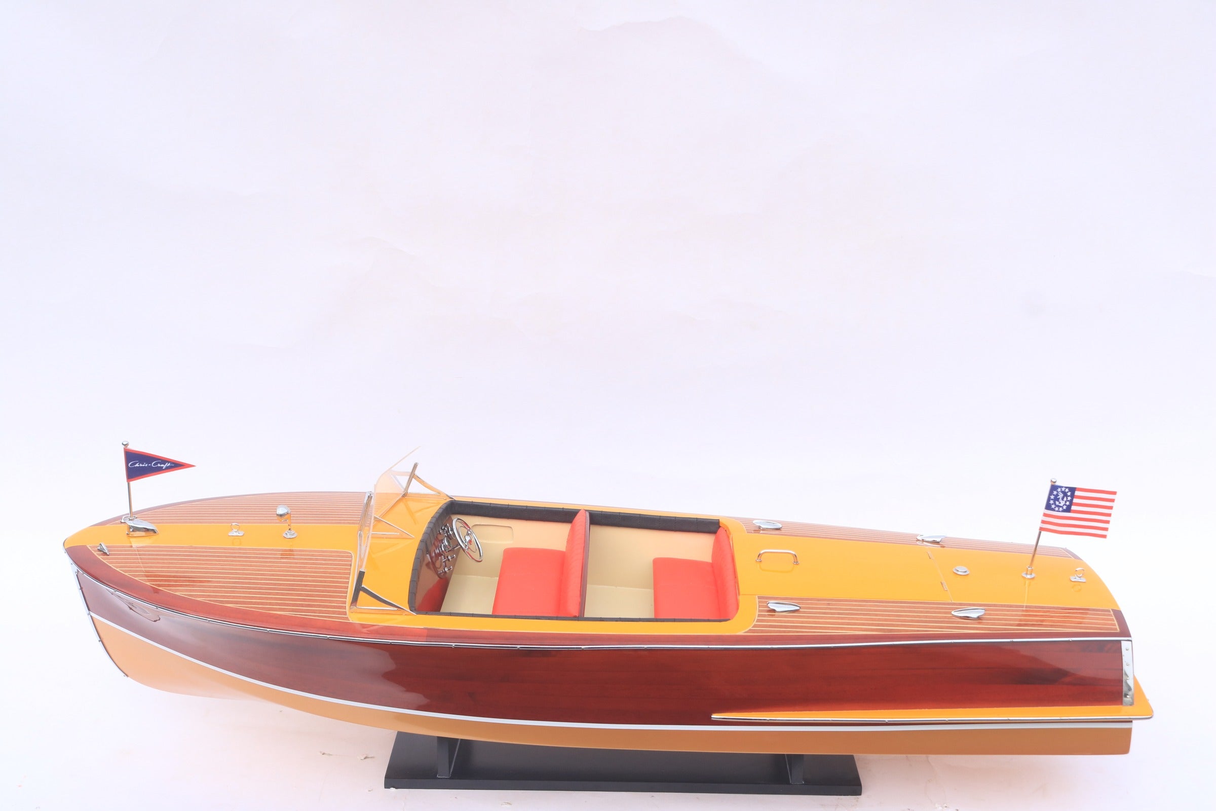 Model Speed Boat Chris Craft Riviera 1954 92 x 32 x H. 25 cm