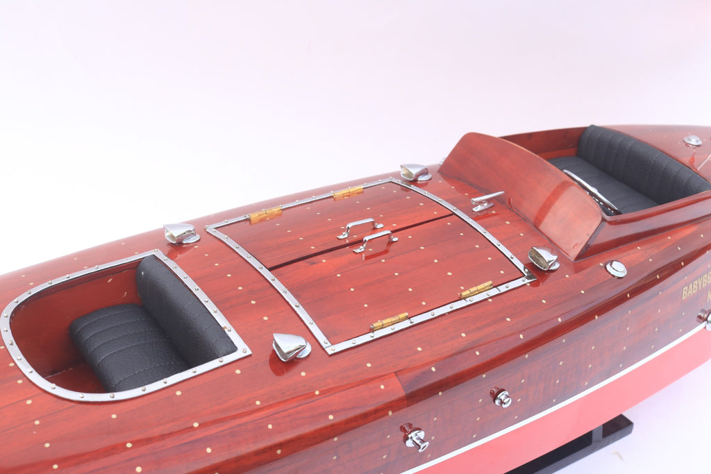 Modell-Speedboot Baby Bootlegger (with hundreds of brass pins on hull) 90 x 21 x H. 23 cm