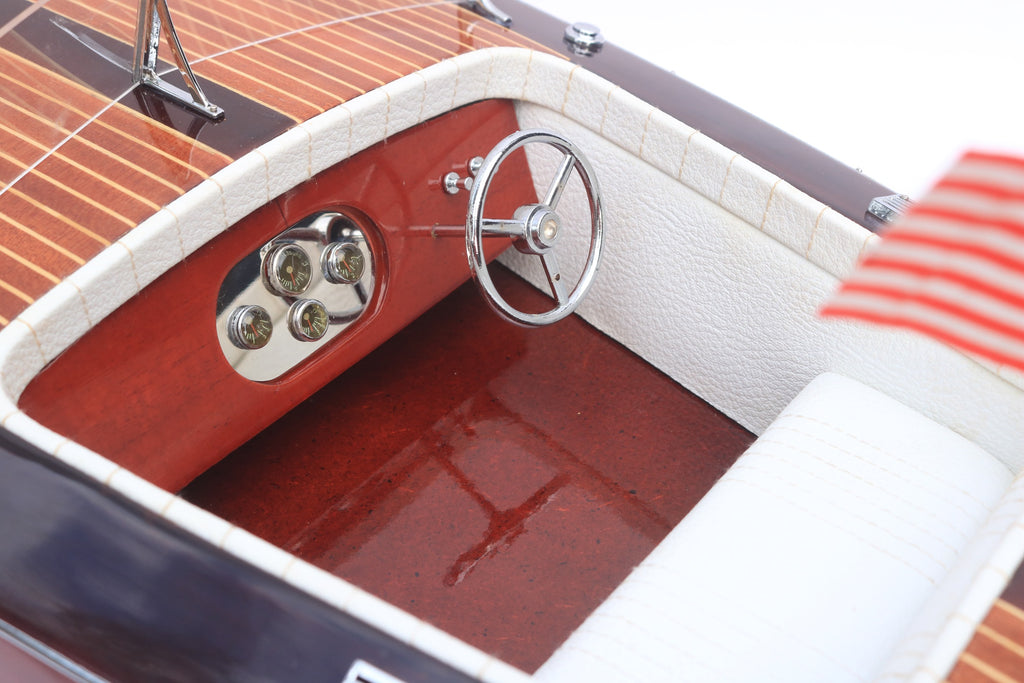 Model Speed Boat Miss Behave 80 x 26 x H. 23 cm