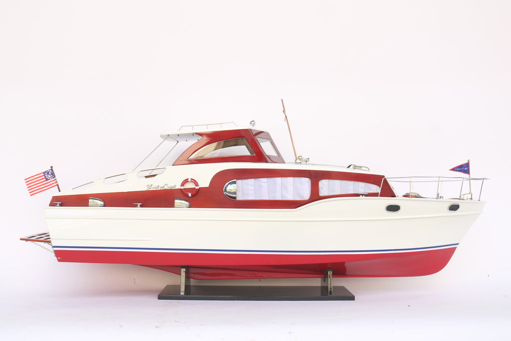 Model Speed Boat Chris Craft Cabin Cruiser 76 x 22 x H. 30 cm