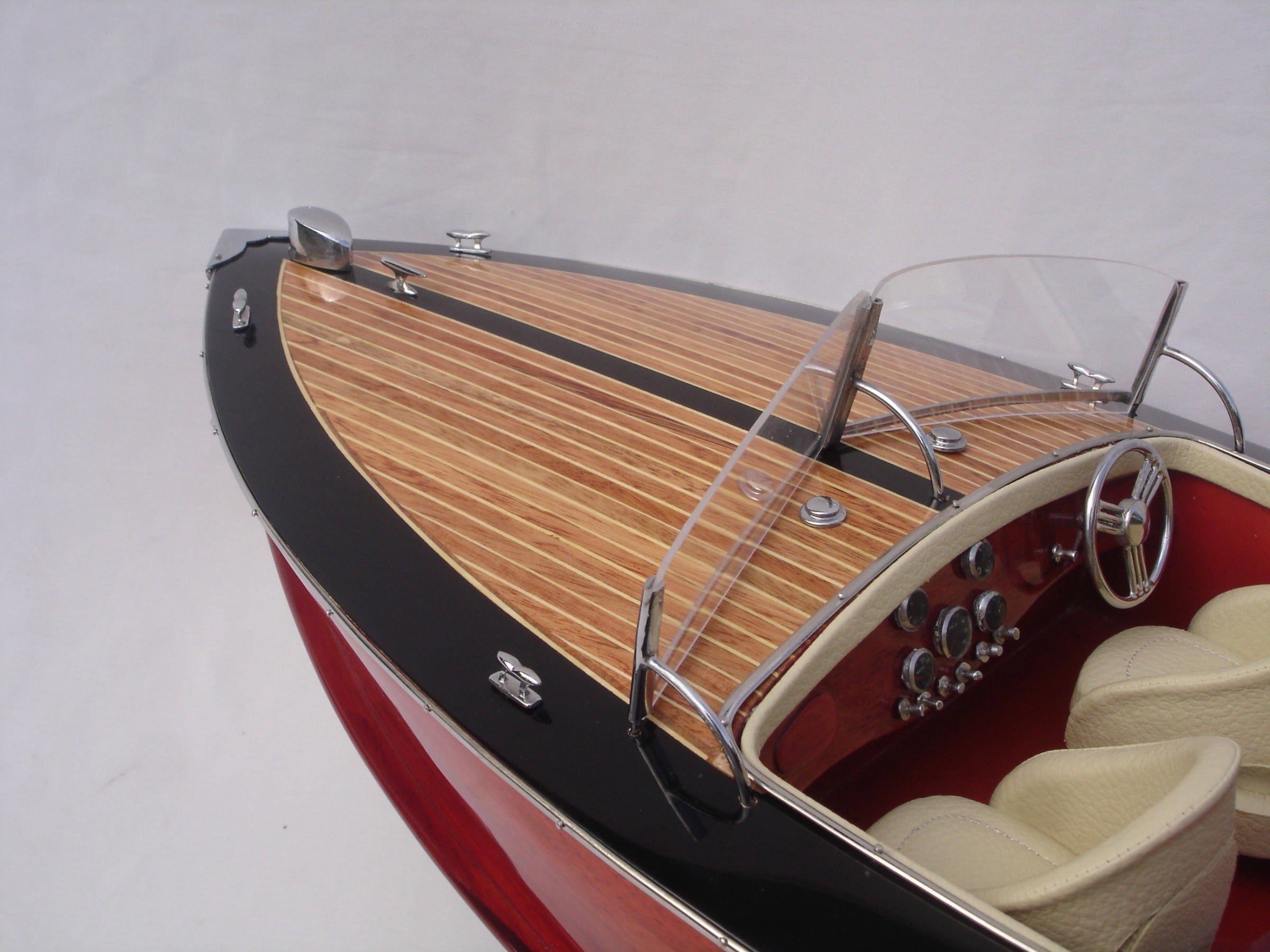 Model Speed Boat Stan Craft Shooter 82 x 24 x H. 25 cm