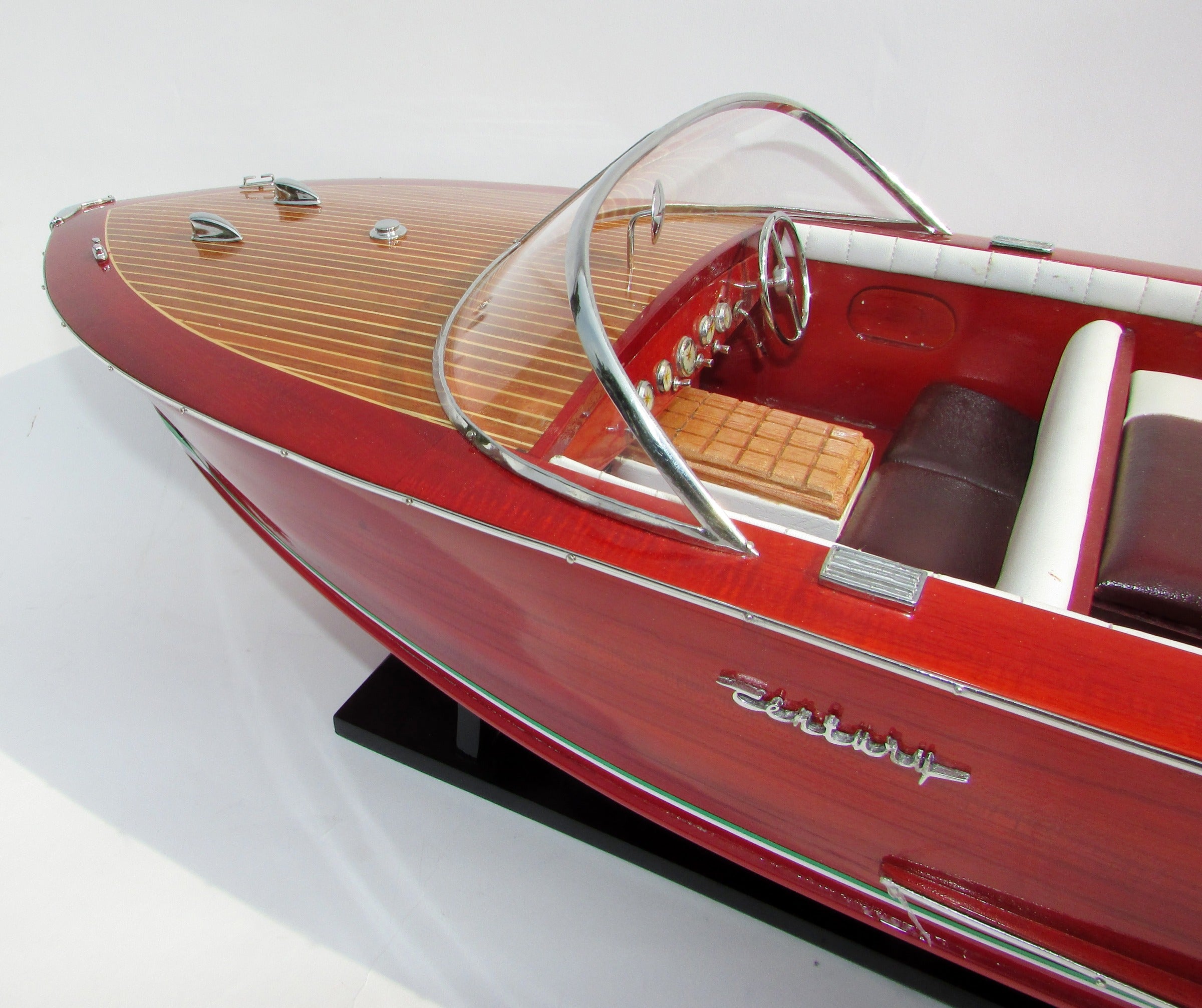 Model Speed Boat Chris Craft 18 Century Resorter 85 x 29 x H. 24 cm