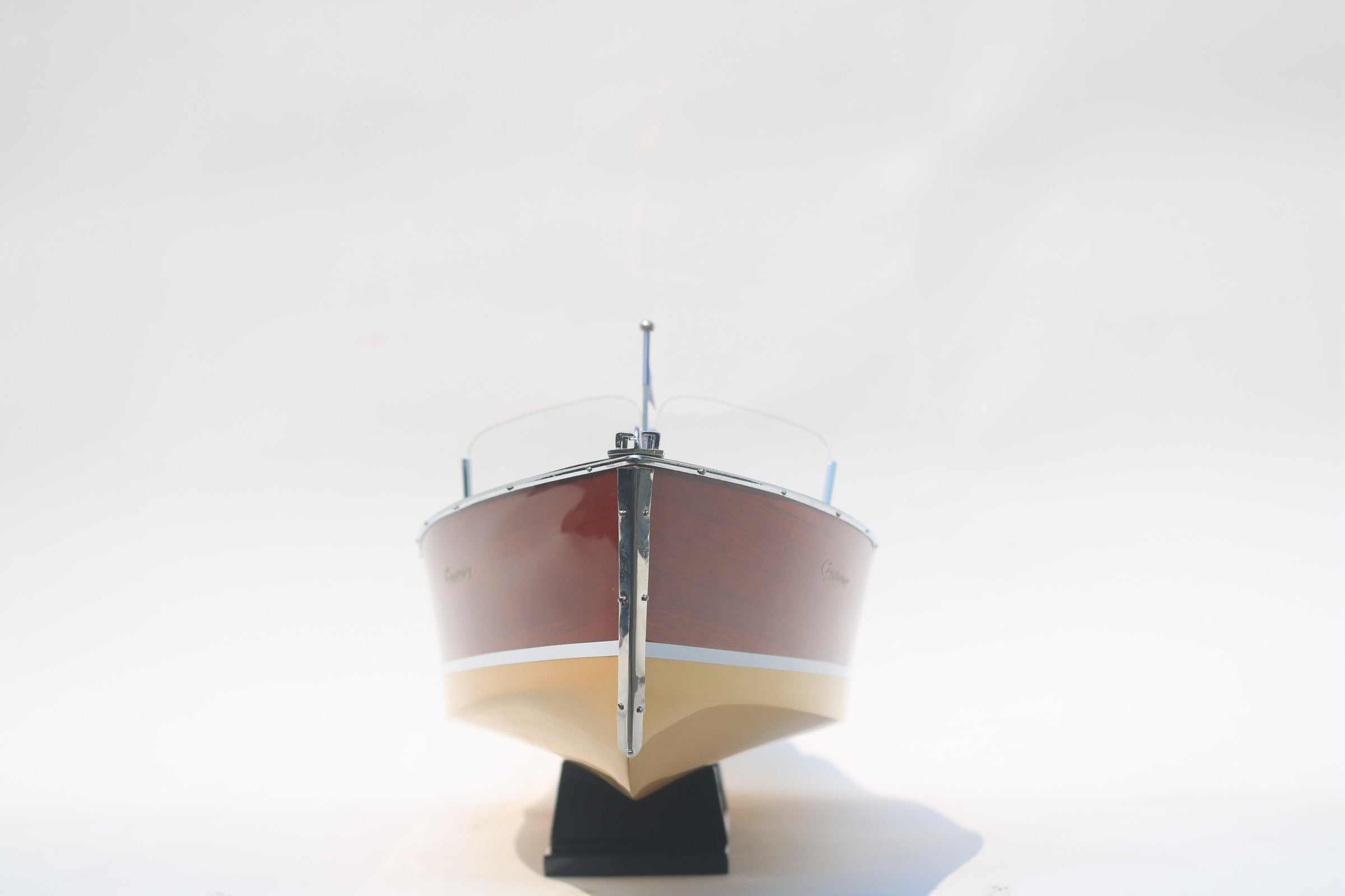 Model Speed Boat Century Sea Maid 80 x 23 x H. 25 cm
