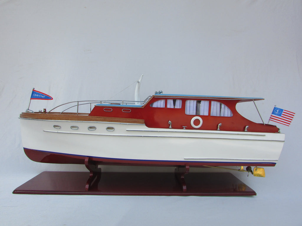 Modell-Speedboot Chris Craft Double Stateroom Cruiser 1940 84 x 24 x H. 34 cm