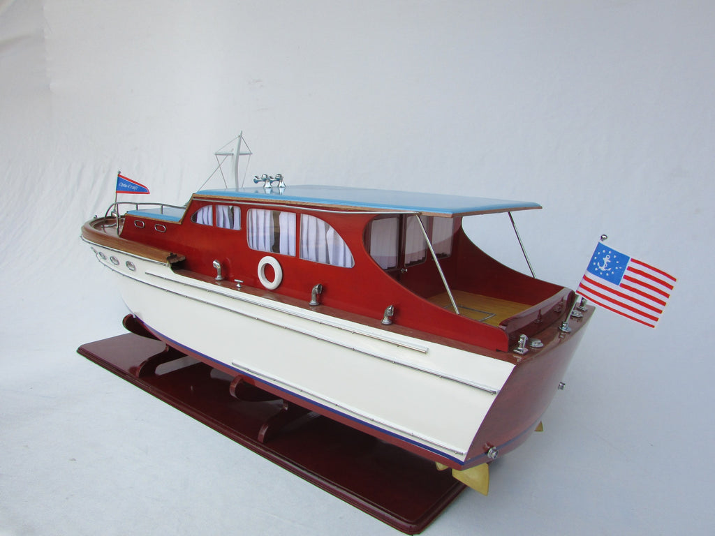 Modell-Speedboot Chris Craft Double Stateroom Cruiser 1940 84 x 24 x H. 34 cm