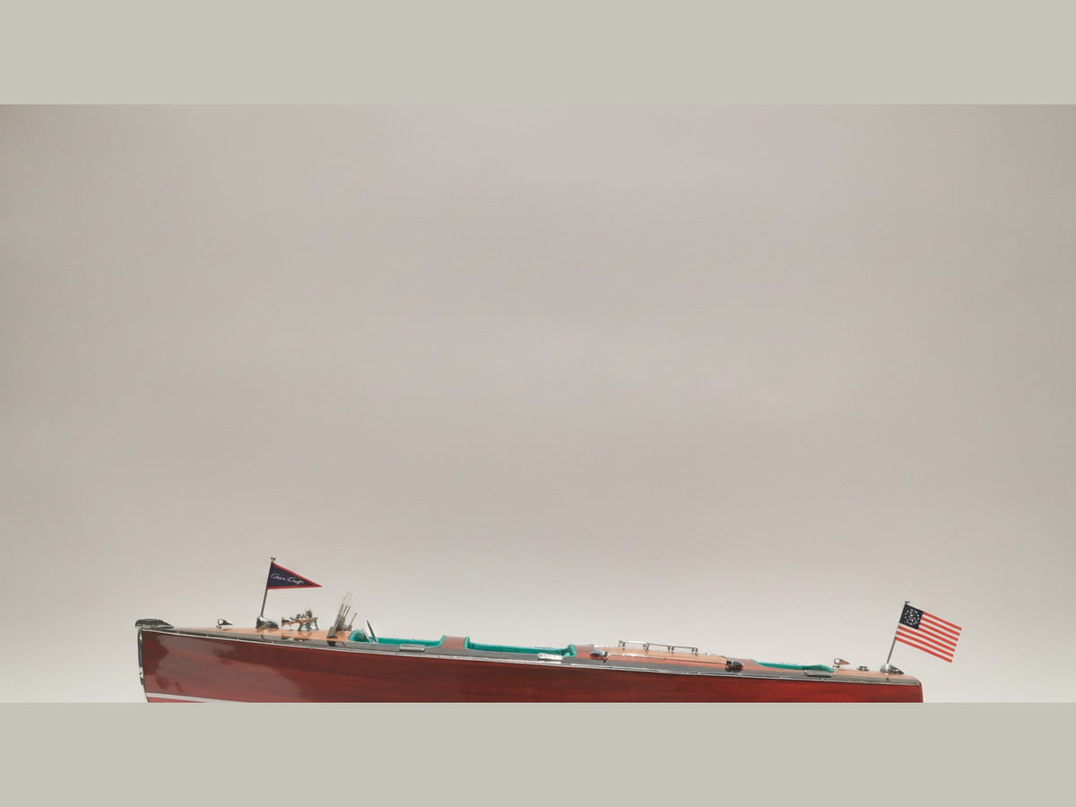 Model Speed Boat Chris Craft Triple Cockpit 81 x 23 x H. 23 cm