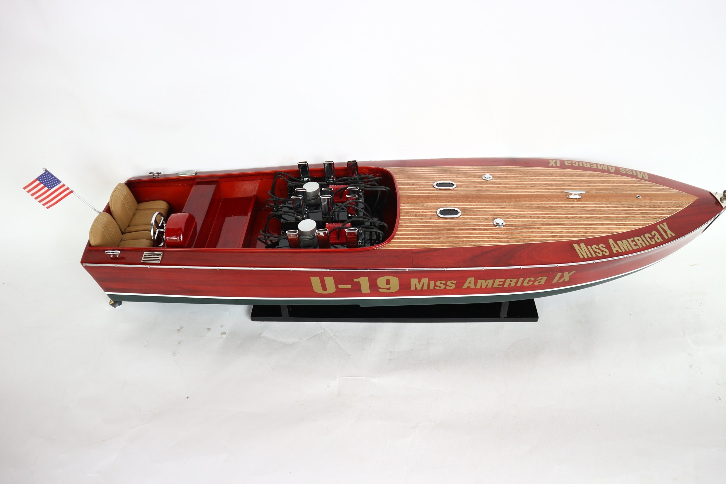 Model Speed Boat Miss America Ix 80 x 21 x H. 20 cm