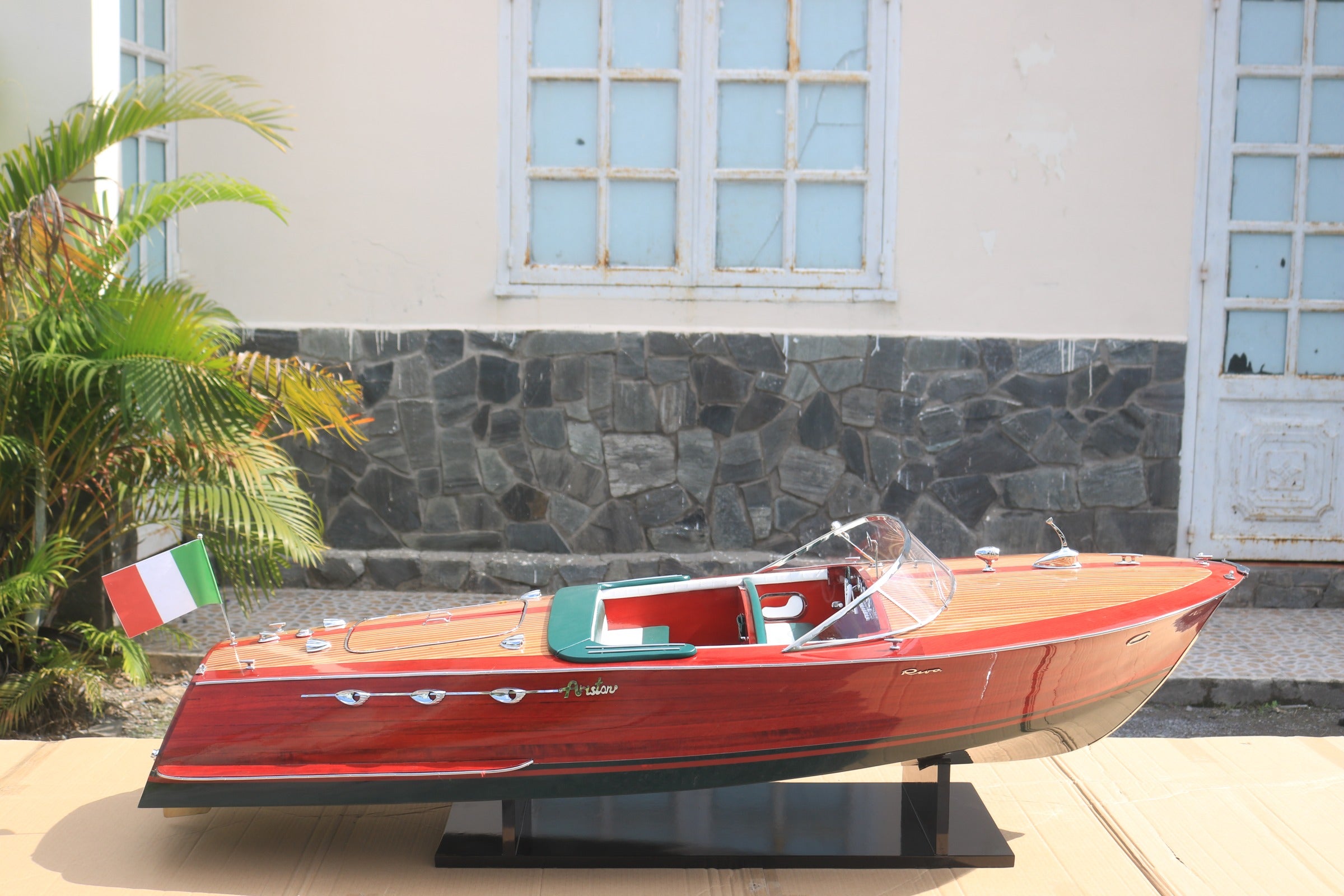 Model Speed Boat Riva Ariston X-Large 160 x 50 x H. 58 cm