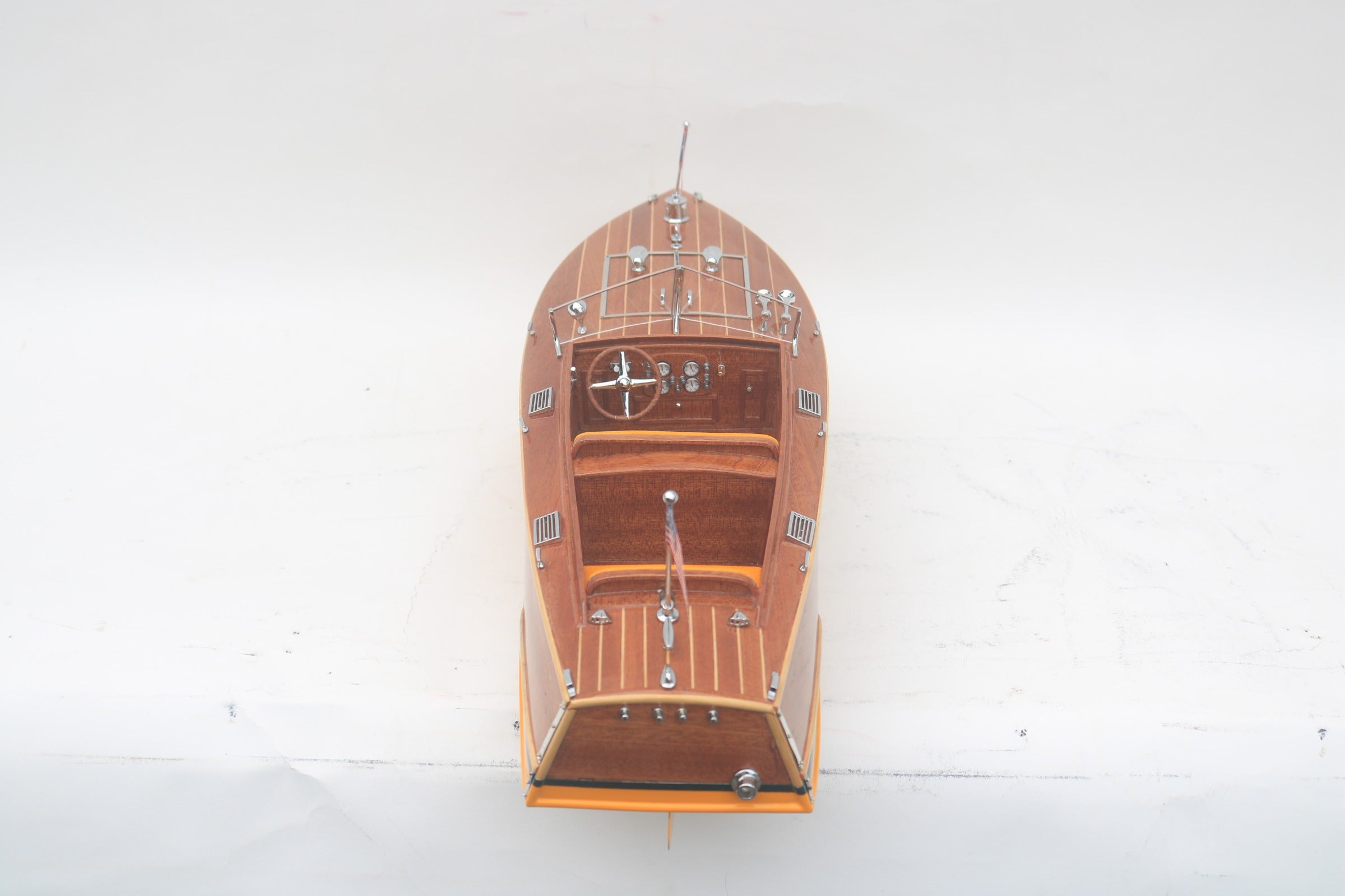 Model Speed Boat Ditchburn Viking 63 x 19 x H. 27 cm
