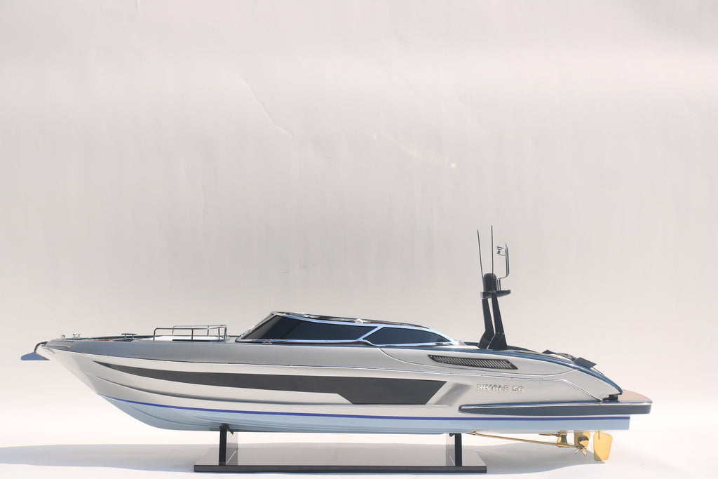 Modell-Speedboot Riva Rivale 56 84 x 25 x H. 26 cm