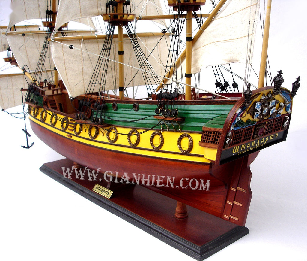 Modellsegelschiff SHTANDART (Штандартъ) 80 x 19 x H. 67 cm