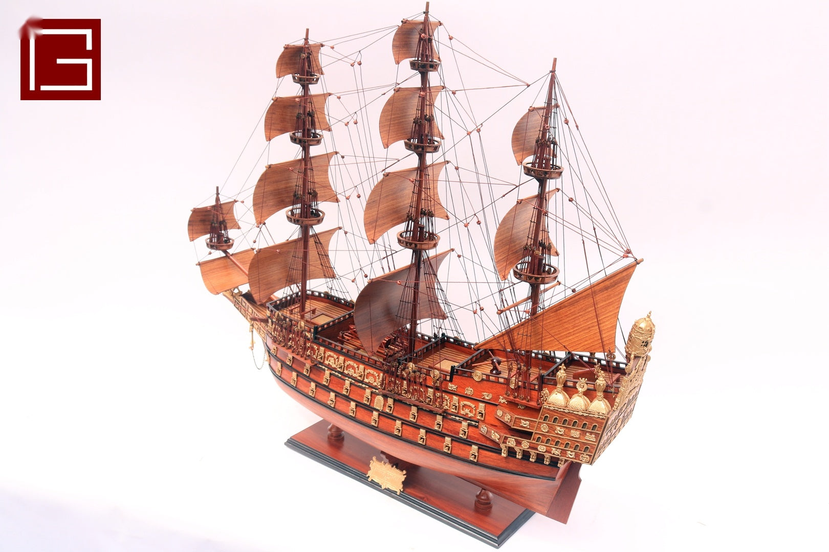 Model Tall Ship SOVEREIGN OF THE SEA - Special Edition (Rosewood) 85 x 25 x H. 79 cm