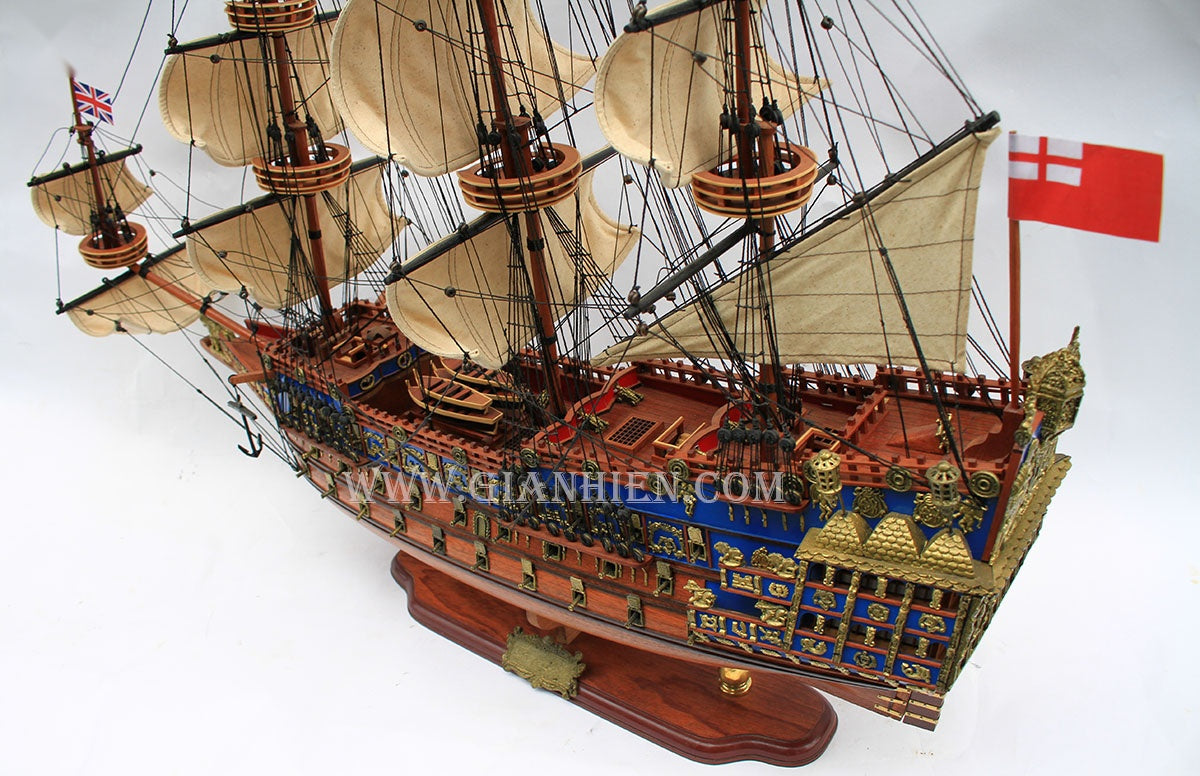 Model Tall Ship Sovereign of the SEAS 45 x 8 x H. 47 cm