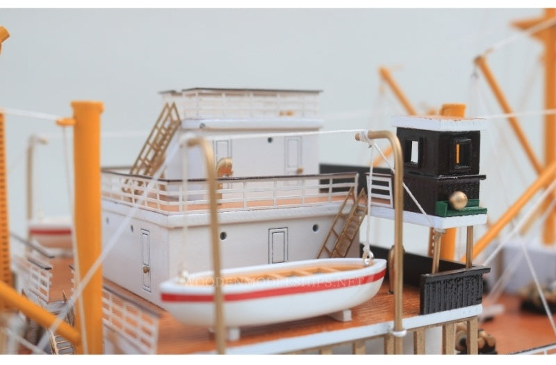 Model Warship SS Cordillera 102 x 14 x H. 39 cm