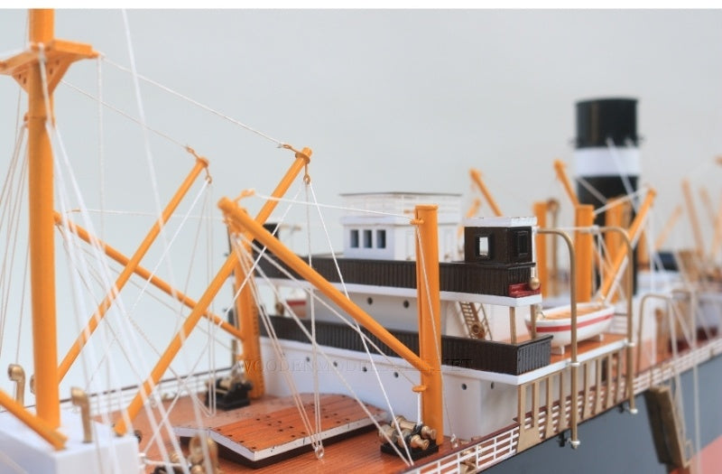Model Warship SS Cordillera 102 x 14 x H. 39 cm