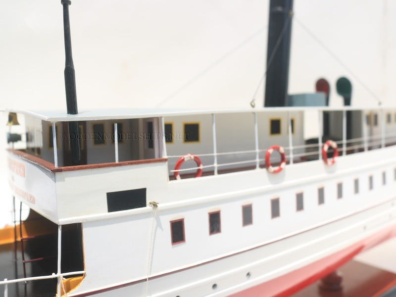 Model Ocean Liner Mariefred Steam SHIP 70 x 13 x H. 32 cm