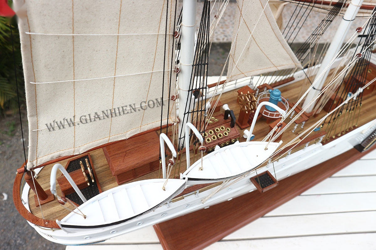 Modellsegelschiff Statsraad Lehmkuhl 80 x 13 x H. 67 cm