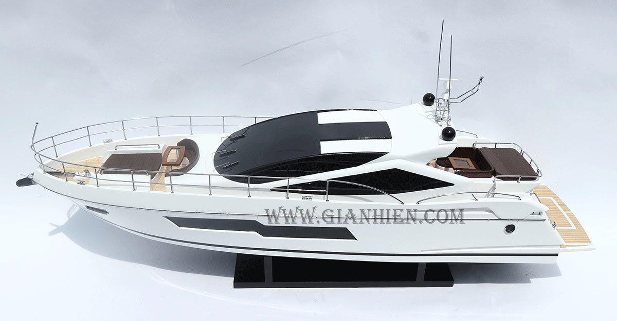 Modellyacht Sunseeker Predator 80 83 x 20 x H. 40 cm