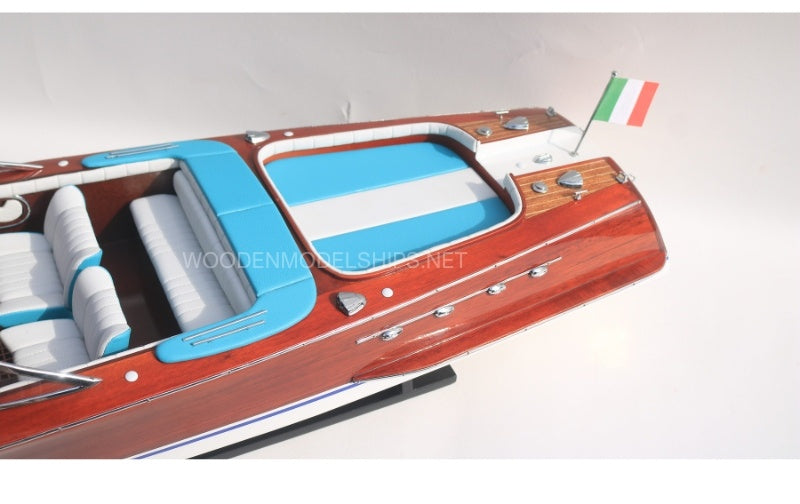 Model Ship Super RIVA Aquarama Painted 87 x 27 x H. 23 cm