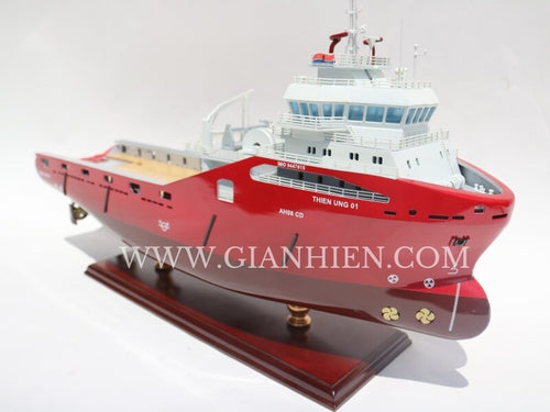Model Cargo Ship Thien UNG 01 62 x 15 x H. 35 cm