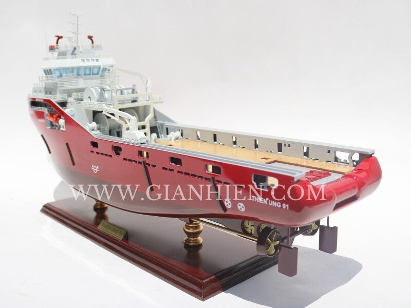 Model Cargo Ship Thien UNG 01 62 x 15 x H. 35 cm
