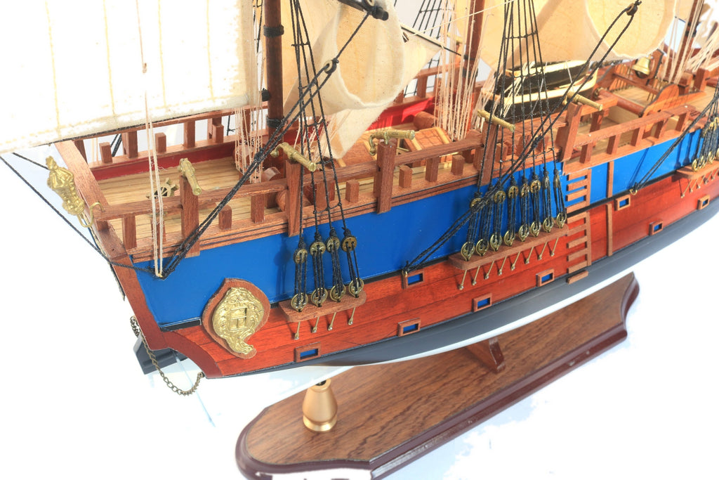 Modellsegelschiff HM Bark Endeavour Painted 63 x 14 x H. 66 cm