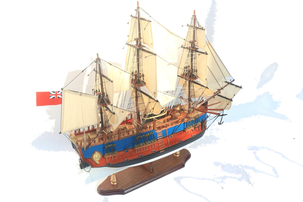 Modellsegelschiff HM Bark Endeavour Painted 76 x 18 x H. 78 cm