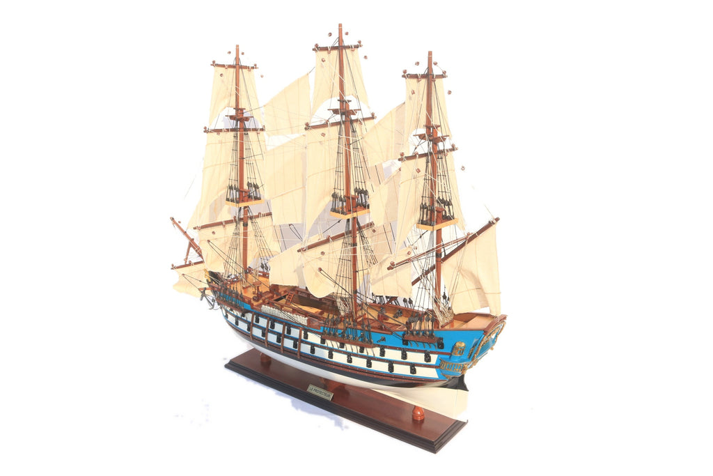 Modellsegelschiff Le Protecteur Painted 78 x 19 x H. 78 cm
