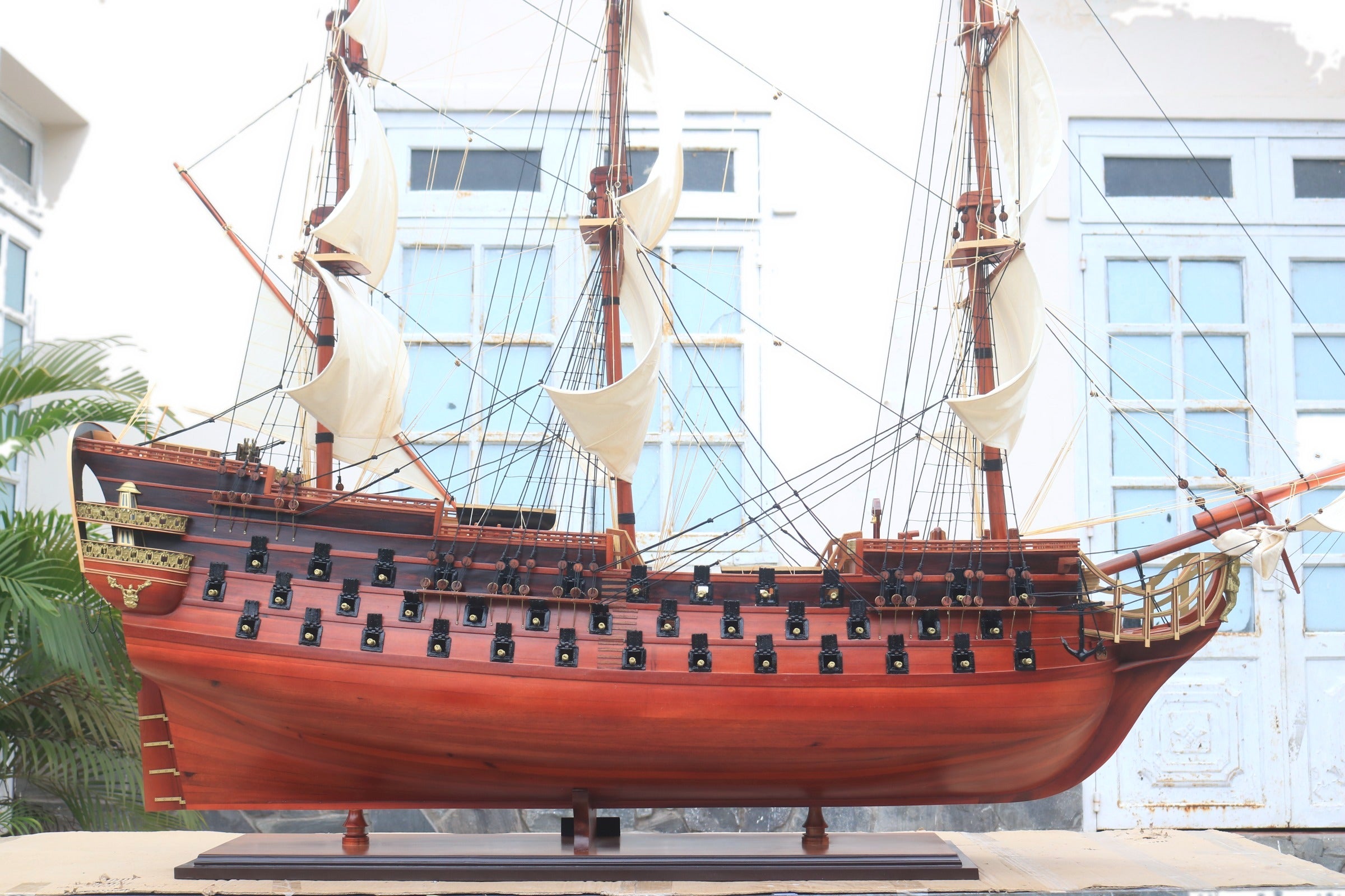 Model Tall Ship Royal Louis 210 x 80 x H. 245 cm