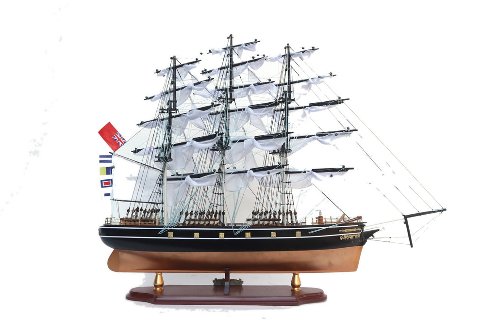 Model Tall Ship Cutty Sark Copper Color Hull 70 x 12 x H. 65 cm