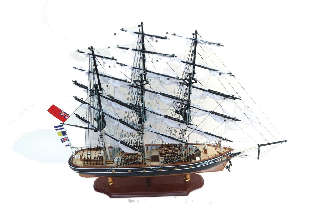 Model Tall Ship Cutty Sark Copper Color Hull 70 x 12 x H. 65 cm
