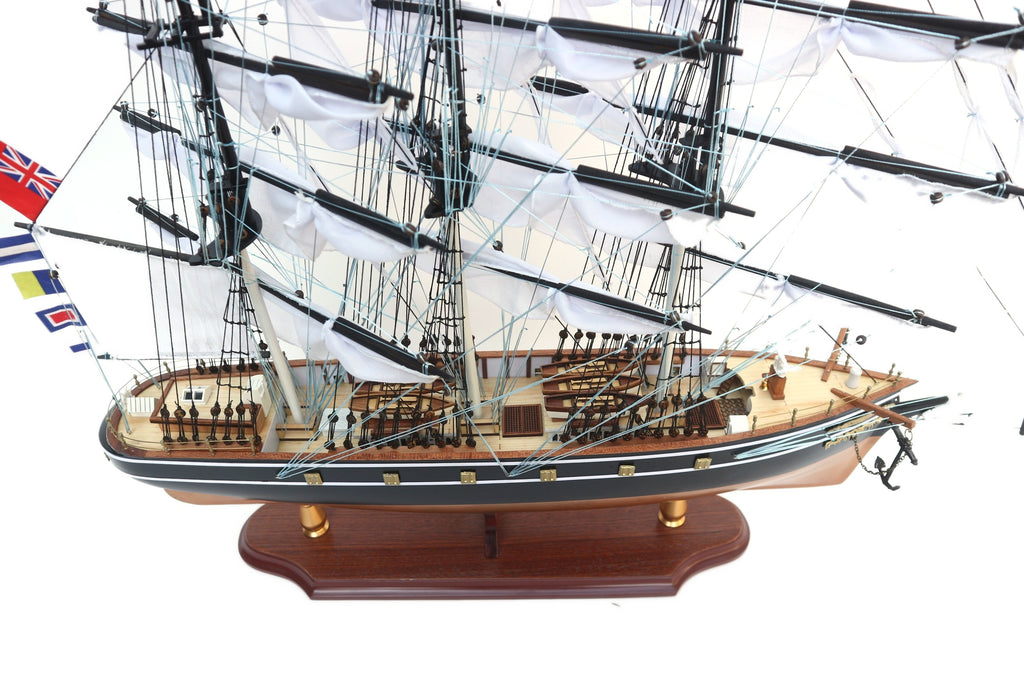 Model Tall Ship Cutty Sark Copper Color Hull 70 x 12 x H. 65 cm