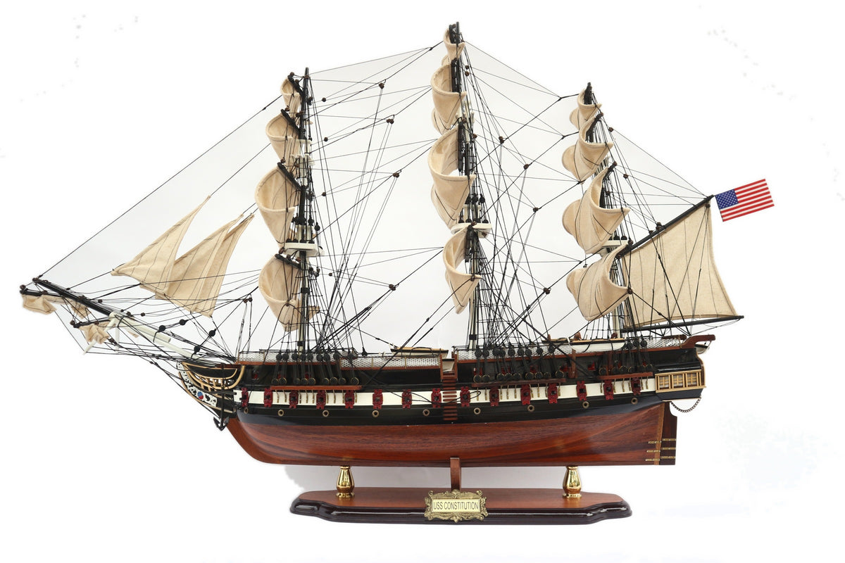 Model Tall Ship USS Constitution Painted (Detail) 100 x 25 x H. 70 cm