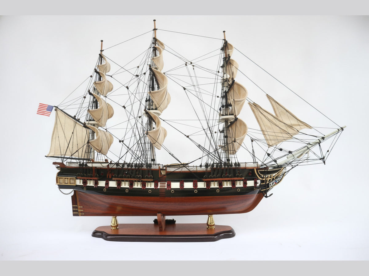 Model Tall Ship USS Constitution Painted (Detail) 100 x 25 x H. 70 cm