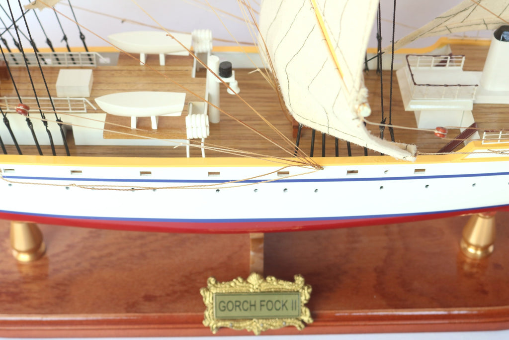 Model Tall Ship Gorch Fock II Painted 80 x 15 x H. 64 cm