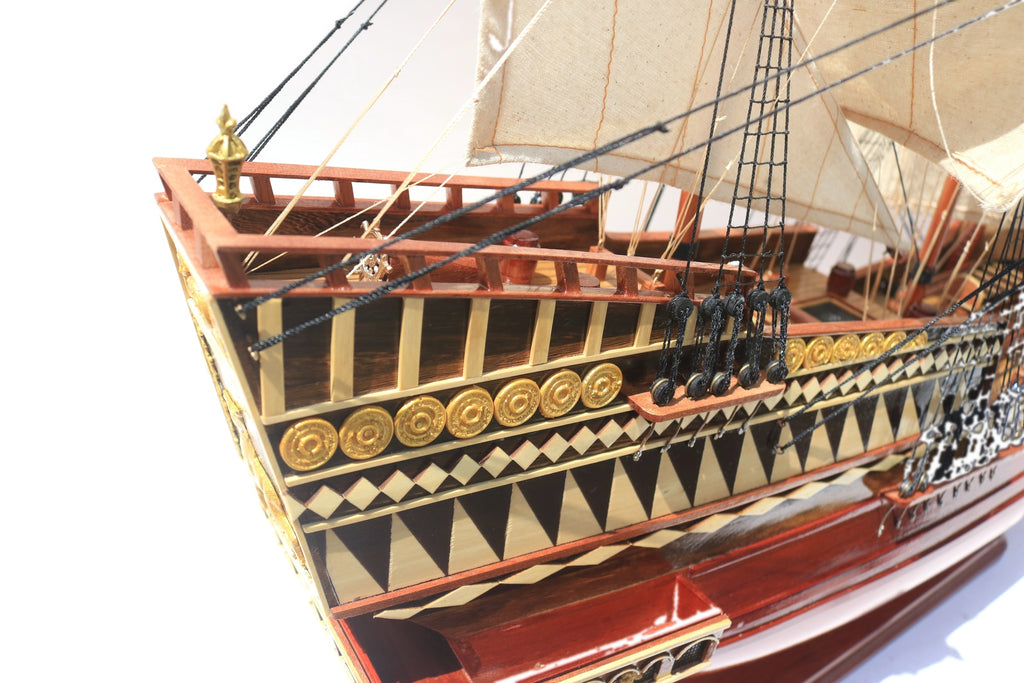 Model Tall Ship Golden Hind 80 x 20 x H. 78 cm