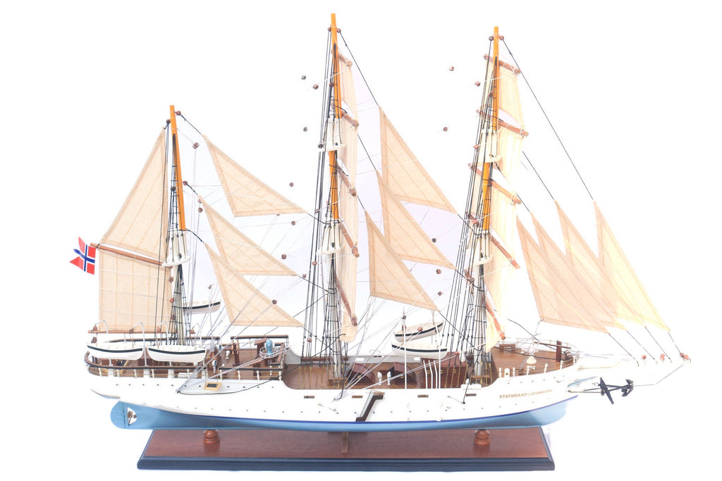 Model Tall Ship Statsraad Lehmkuhl 80 x 13 x H. 67 cm