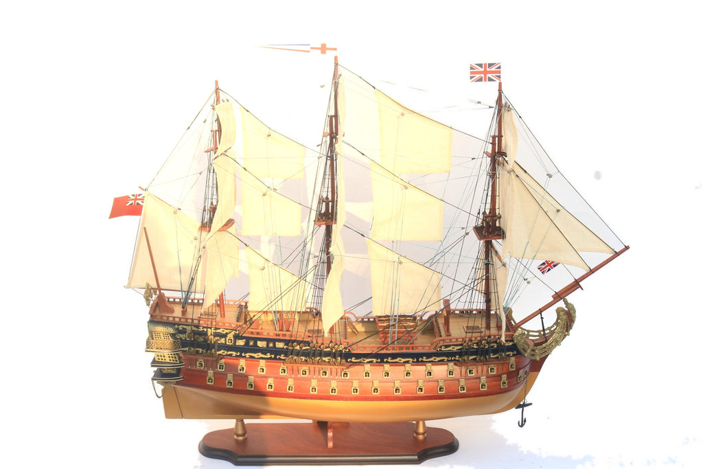 Model Tall Ship HMS Bellona 64 x 17 x H. 67 cm