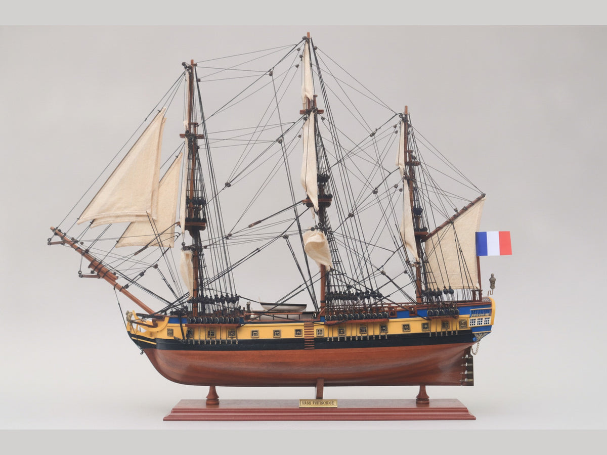 Model Tall Ship La Fayette Hermione 80 x 16 x H. 76 cm