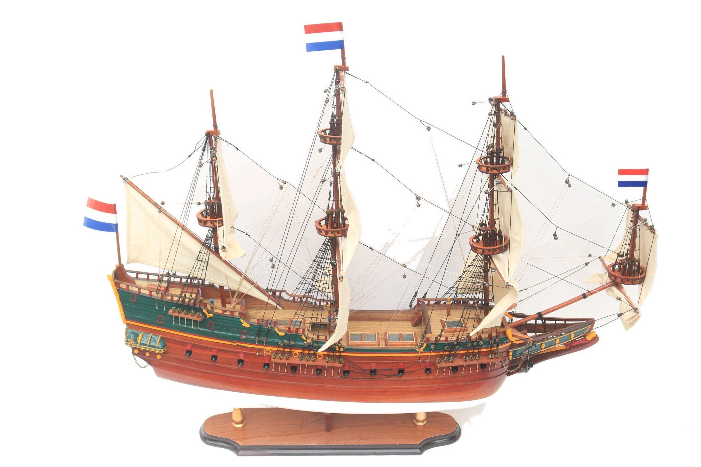 Model Tall Ship Batavia 83 x 19 x H. 75 cm