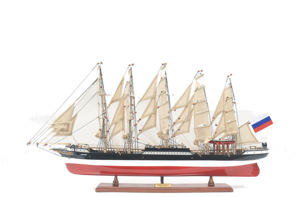 Model Tall Ship Preussen 80 x 12 x H. 50 cm