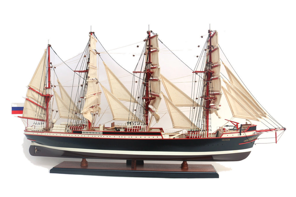 Model Tall Ship Sedov 80 x 11 x H. 52 cm