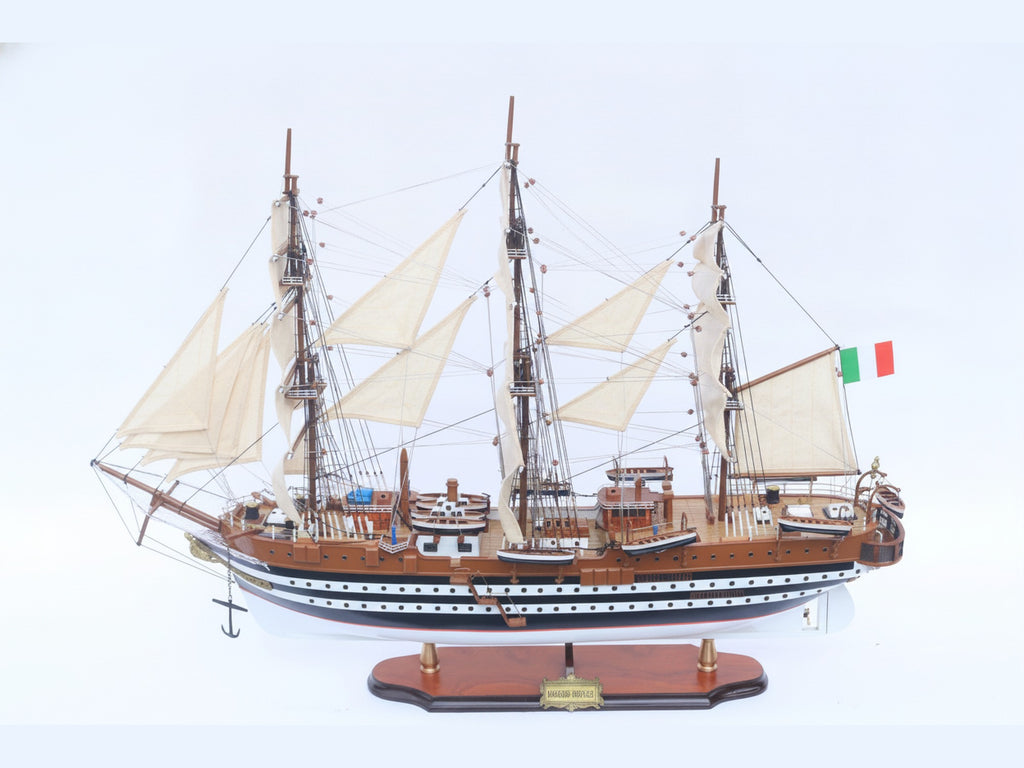 Model Tall Ship Amerigo Vespucci 74 x 23 x H. 65 cm