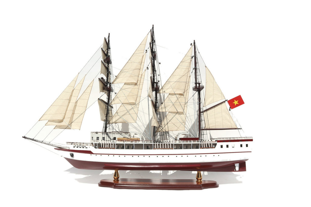Model Tall Ship Le Quy Don 80 x 19 x H. 78 cm