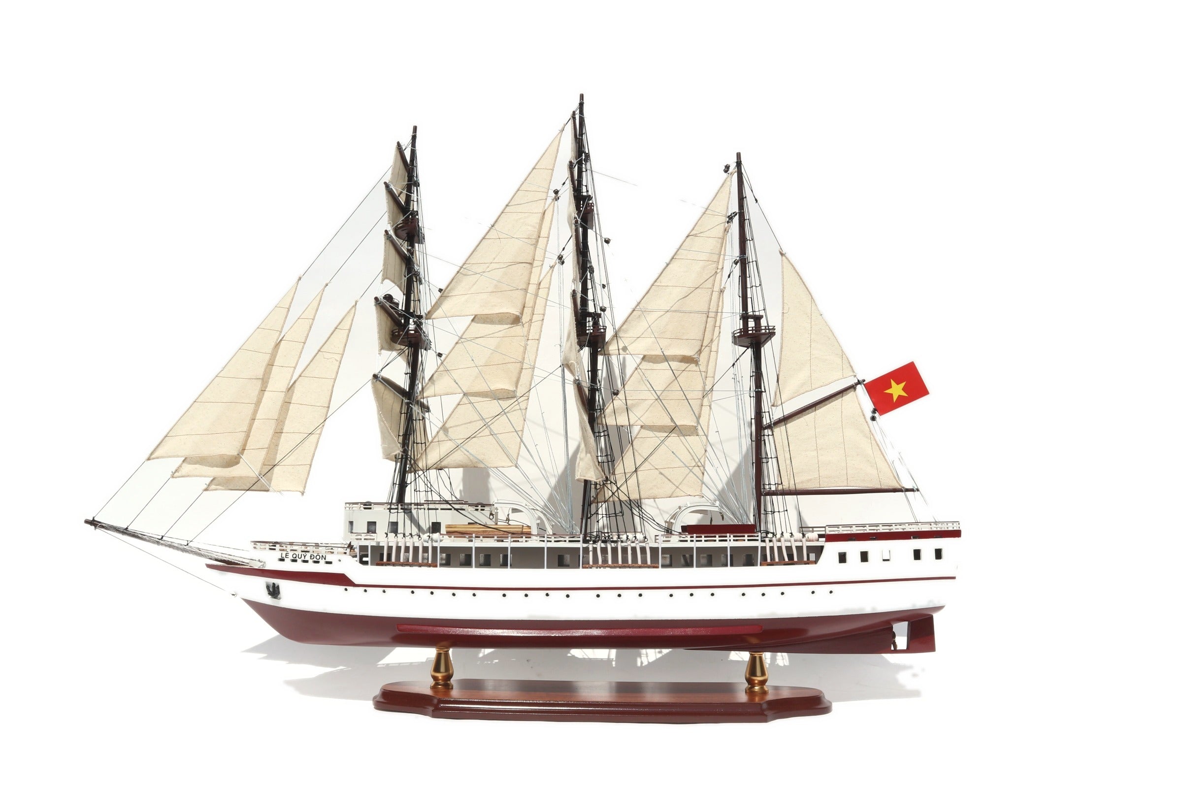 Model Tall Ship Le Quy Don 80 x 19 x H. 78 cm