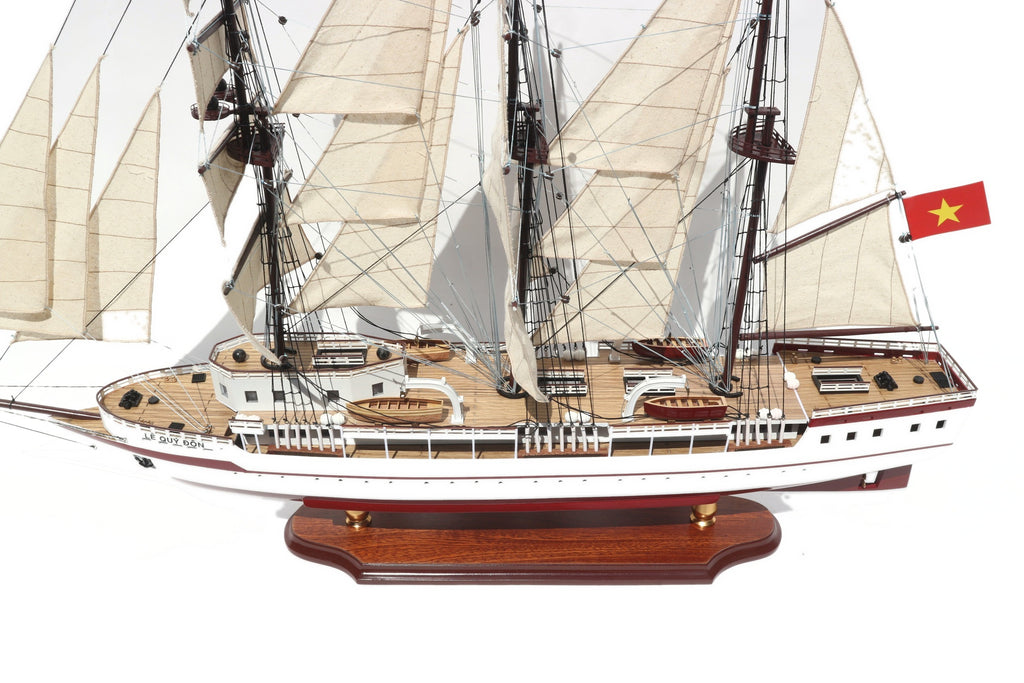Model Tall Ship Le Quy Don 80 x 19 x H. 78 cm