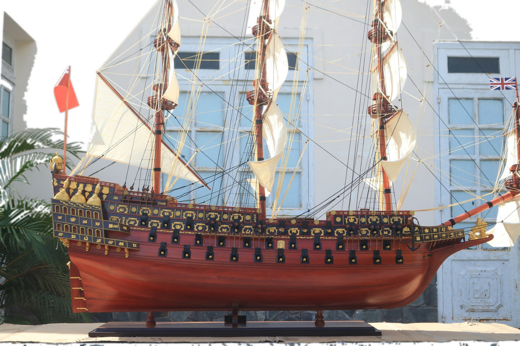 Modellsegelschiff Sovereign of the sea 210 x 80 x H. 245 cm