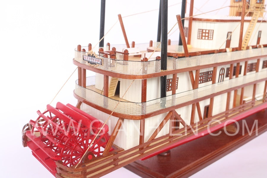 Modellschiff Unheardof 85 x 14.5 x H. 42.5 cm