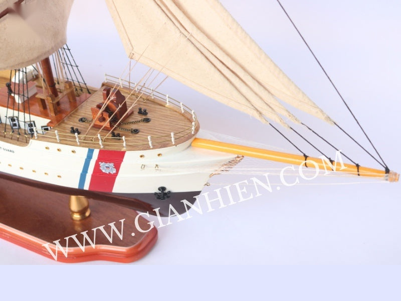Model Tall Ship US Coast Guard Eagle Painted 60 x 13 x H. 57 cm