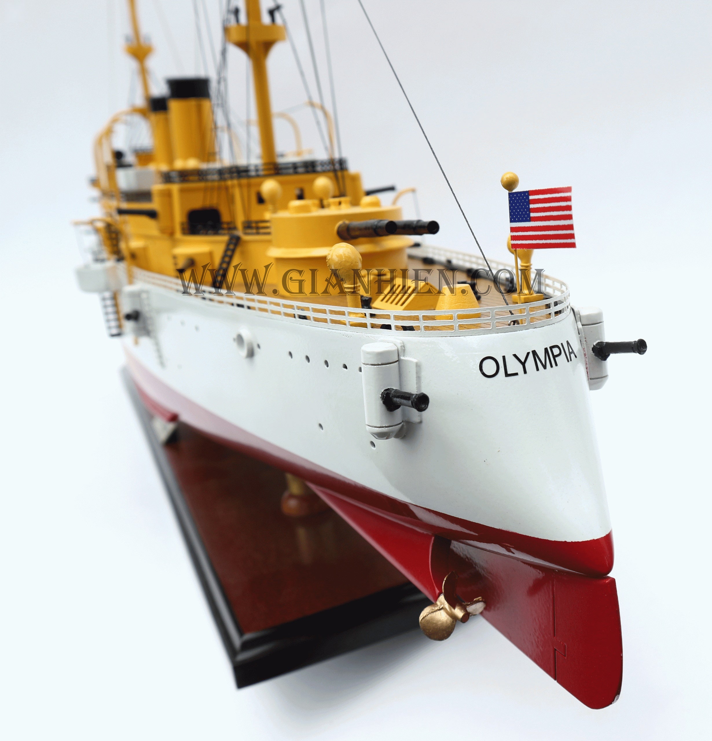 Model Warship USS Olympia 104 x 19 x H. 47 cm